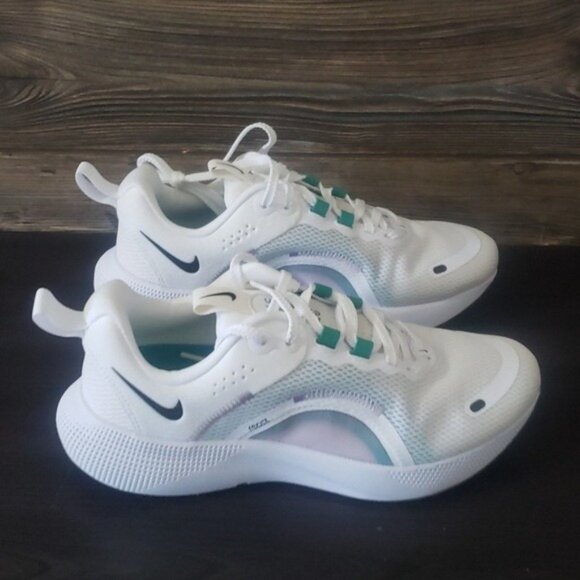 New Nike React Escape Womens White‎ Running Sneakers Size 9 Neutral Training Gym - Picture 4 of 9